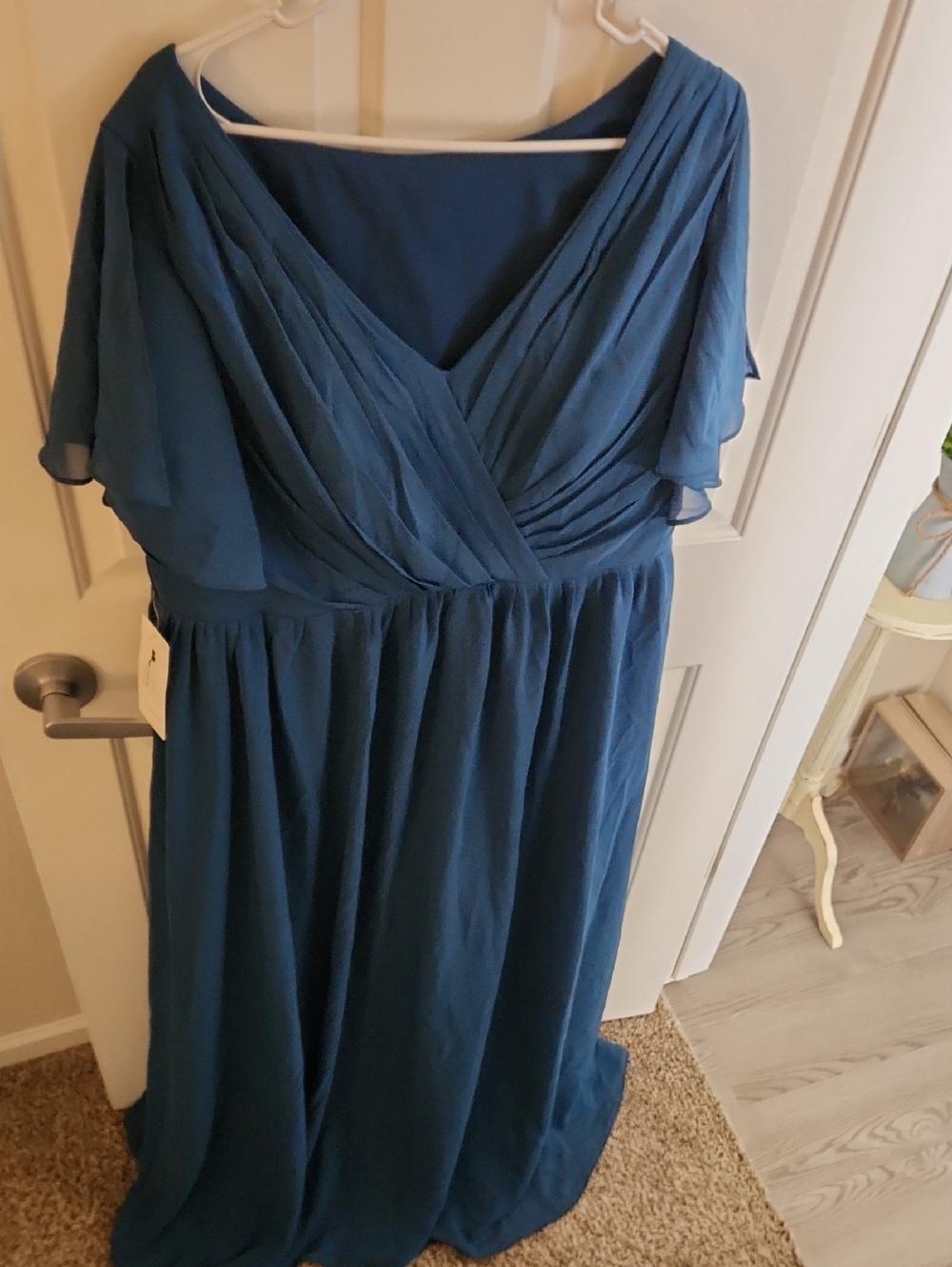Source Unknown Deep Teal Chiffon V-Neck Wedding Dress